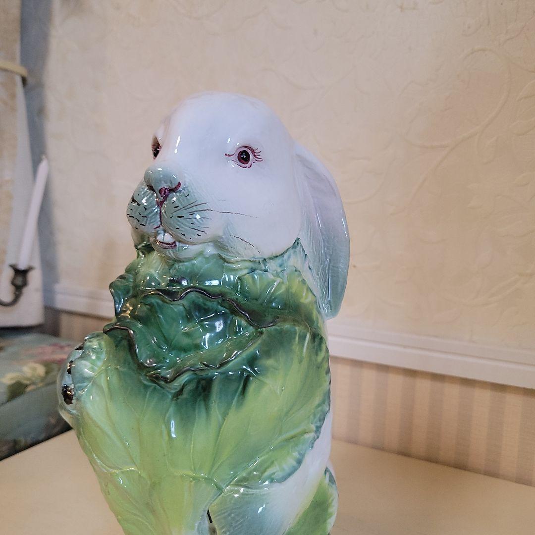 ウサギの置物　陶器製　ヴィンテージ　垂れ耳ウサギのオブジェ　希少