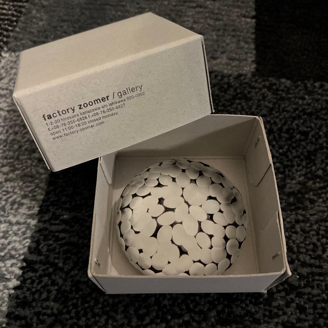 Factory zoomer 辻和美 さん おもり ペーパーウェイト - メルカリ