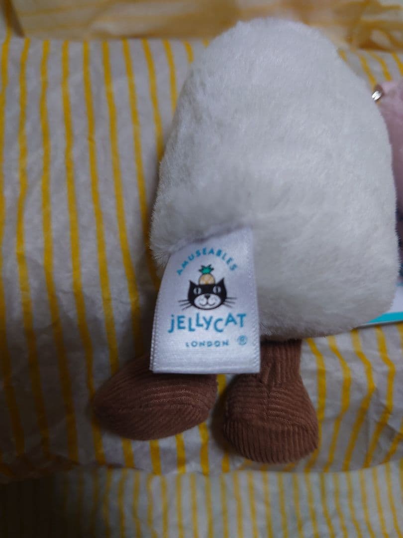 ジェリーキャット マシュマロ バックチャーム キーホルダー - メルカリ