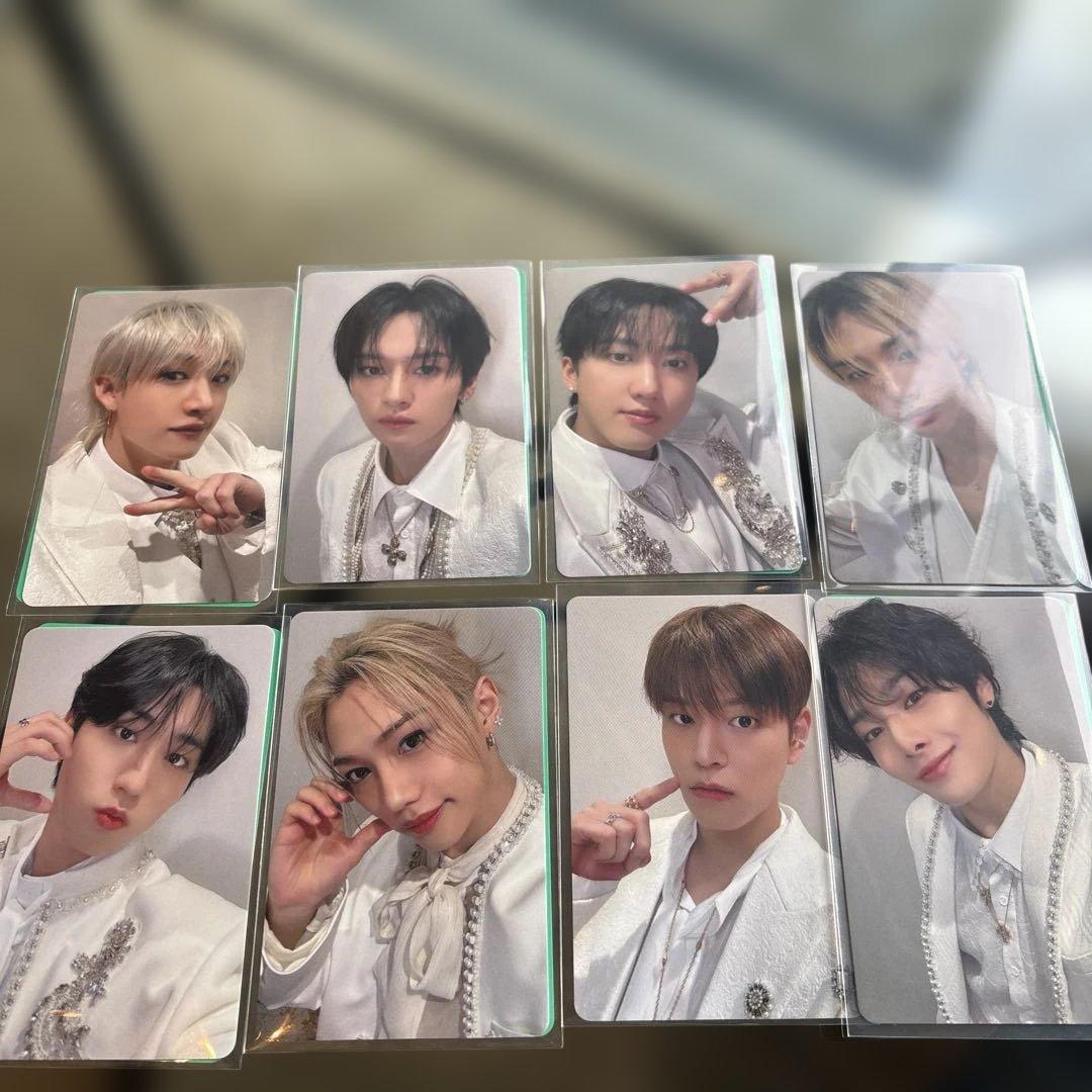 straykids hollow 会場限定トレカ 1/24 インテックス大阪 - メルカリ