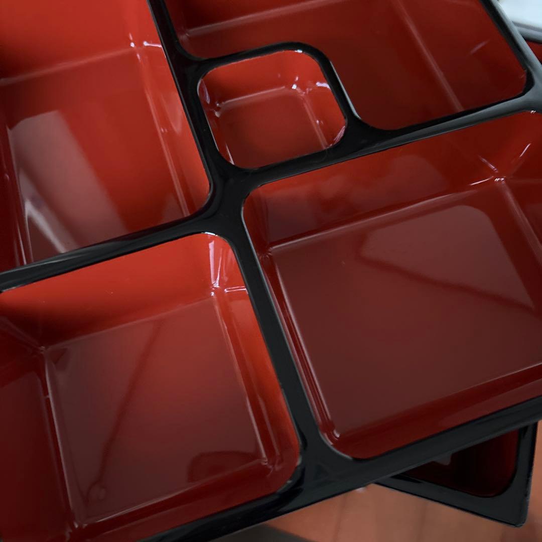 松花堂弁当箱 8.5寸 黒中赤 仕切り付 4セット 送料込み - メルカリ