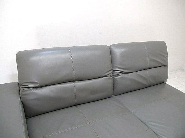 ボーコンセプト「ハンプトン」 片アーム本革ソファ　 可動ヘッド　 約105万