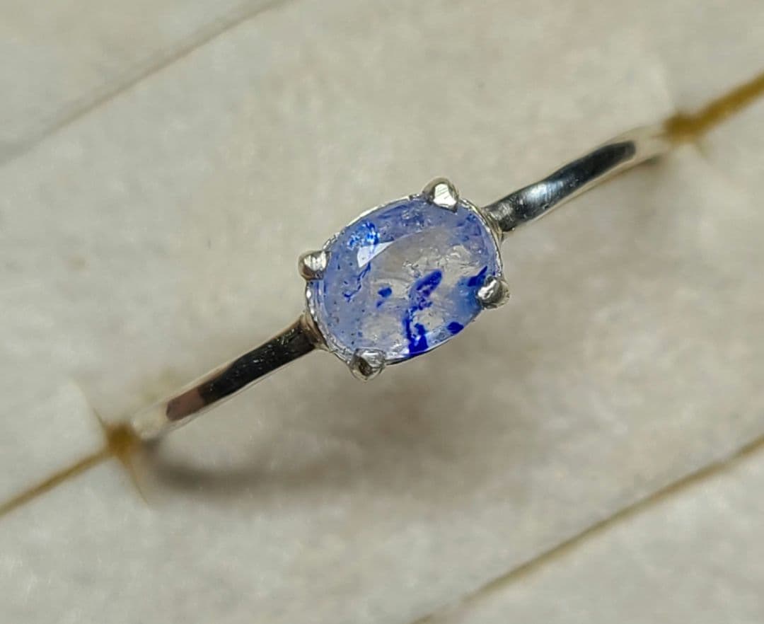 リツ専用美しいビビッドブルーのコントラスト!★ラズライトインソーダライト★