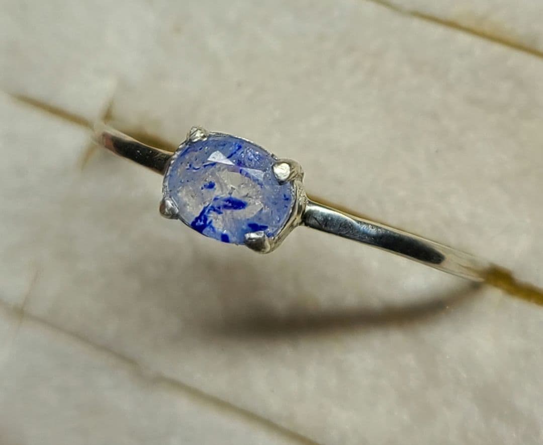 リツ専用美しいビビッドブルーのコントラスト!★ラズライトインソーダライト★