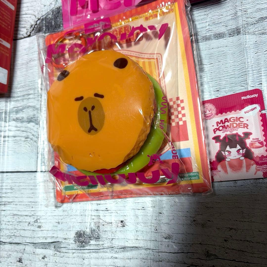mellojoy メロジョイ ハンバーガー カピバラ バーガー - メルカリ