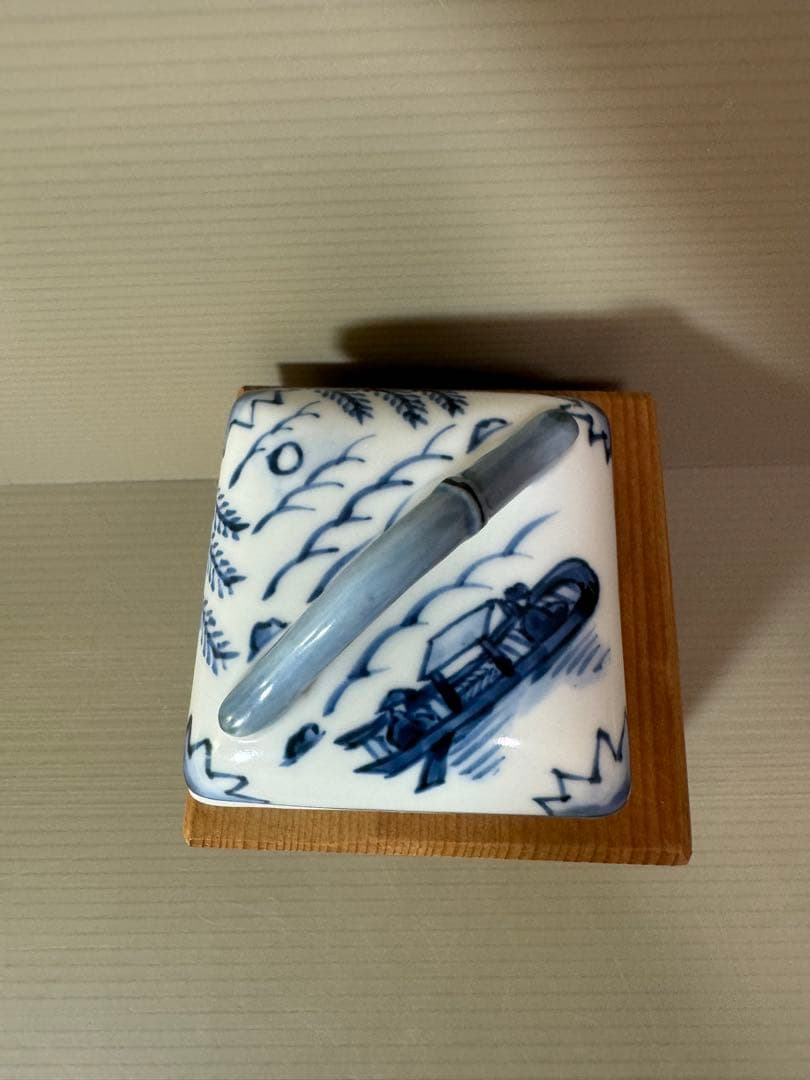 2767 景雲作 染付隅田川 香合 - メルカリ