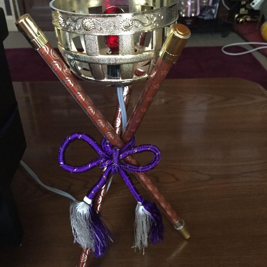 甲冑、御弓太刀飾、かがり火、　金屏風　　(源山作)