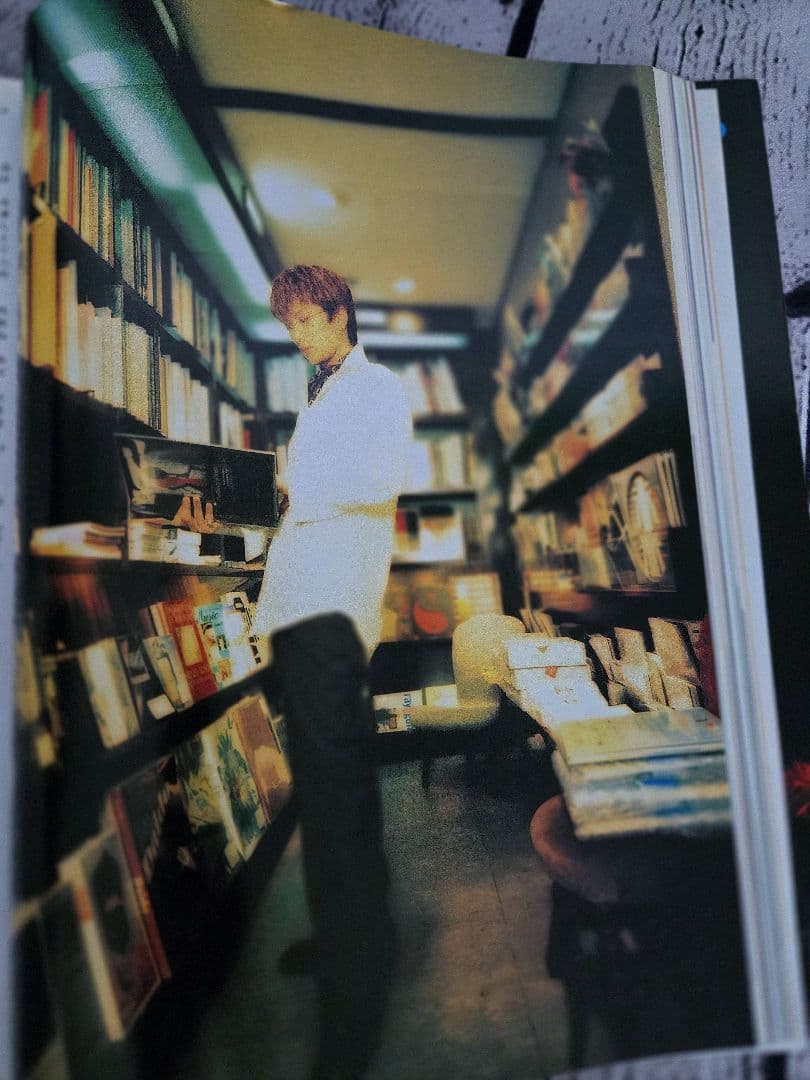 Gackt FILE 1999 to 2004 UV SPECIAL - メルカリ