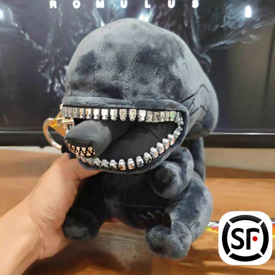 正規品」QUANTUM MECHANIX ゼノモーフ ジッパー ぬいぐるみ - メルカリ