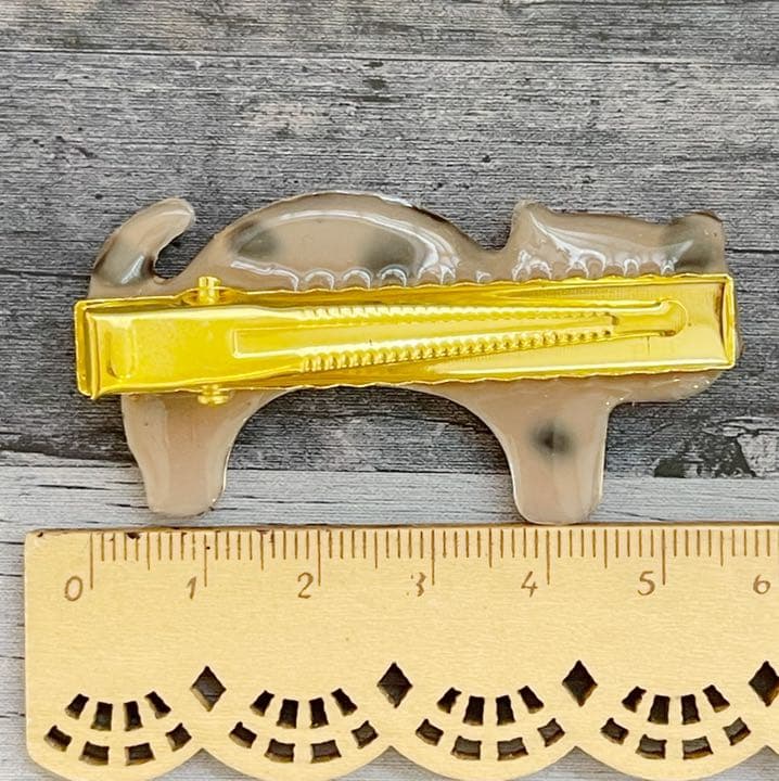 トラ猫ちゃんのミニタイプのヘアクリップ♡