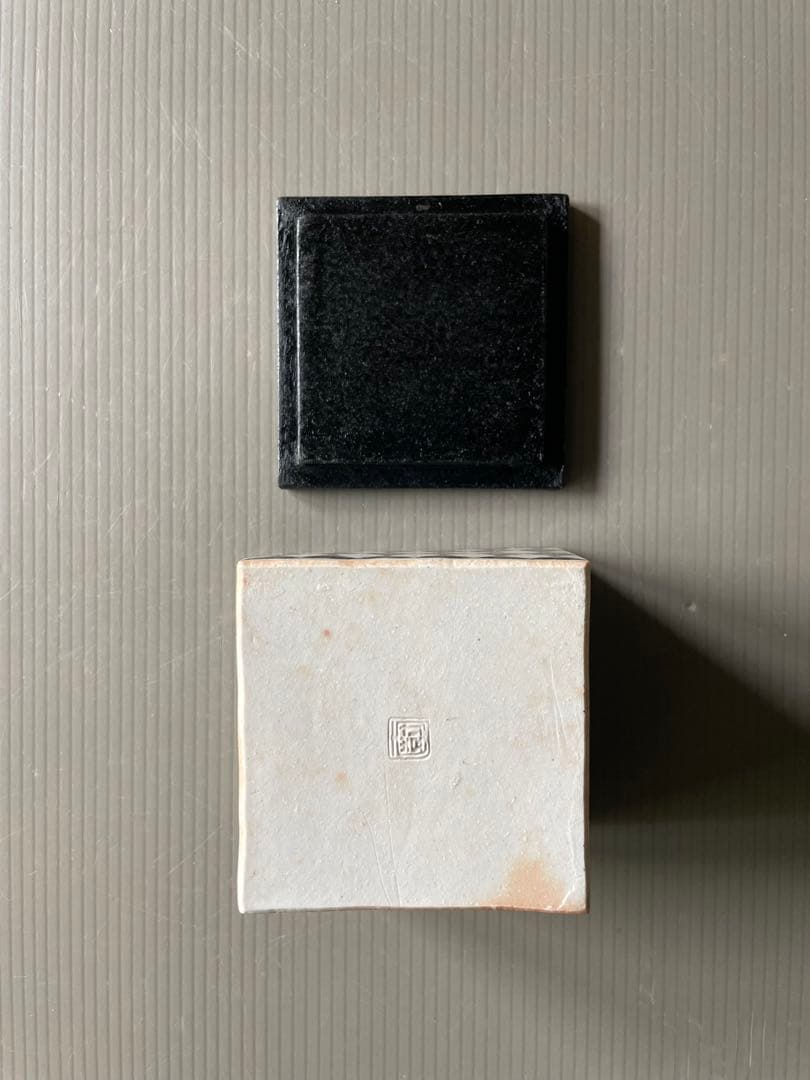 高島大樹　T-28 ダイヤ枡　1点　蝶野秀樹　蓋　1点　合計2点