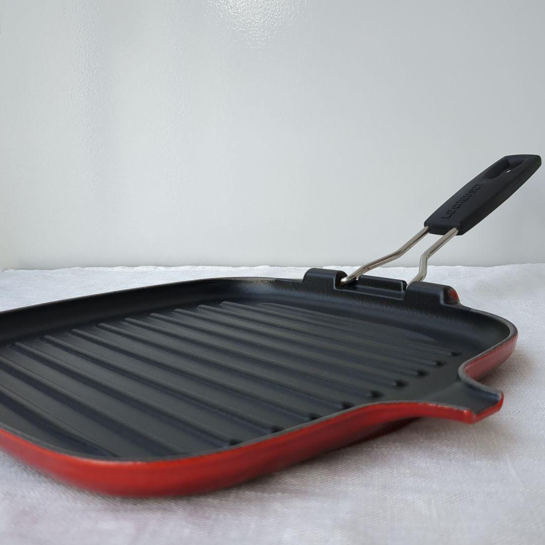 ル・クルーゼ　鋳鉄グリルパン　取り外し可能なハンドル付き　折りたたみ