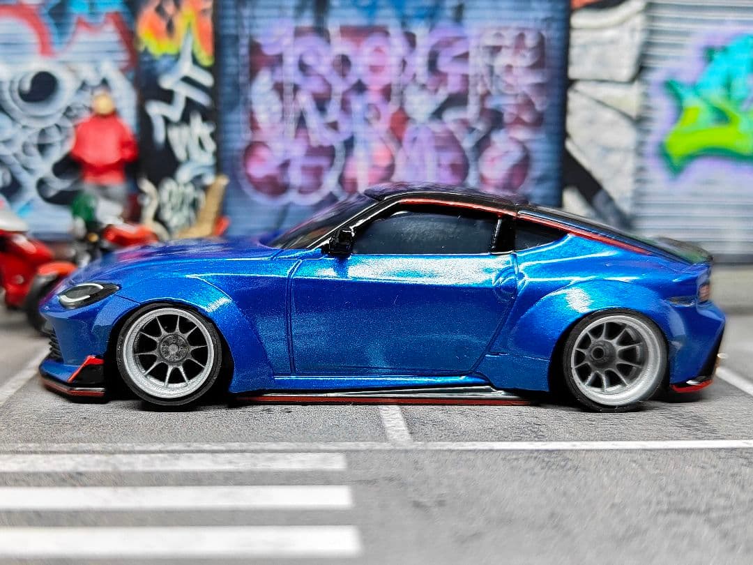 トミカ改造 フェアレディZニスモ オーバーフェンダー 青 深リムホットウィール