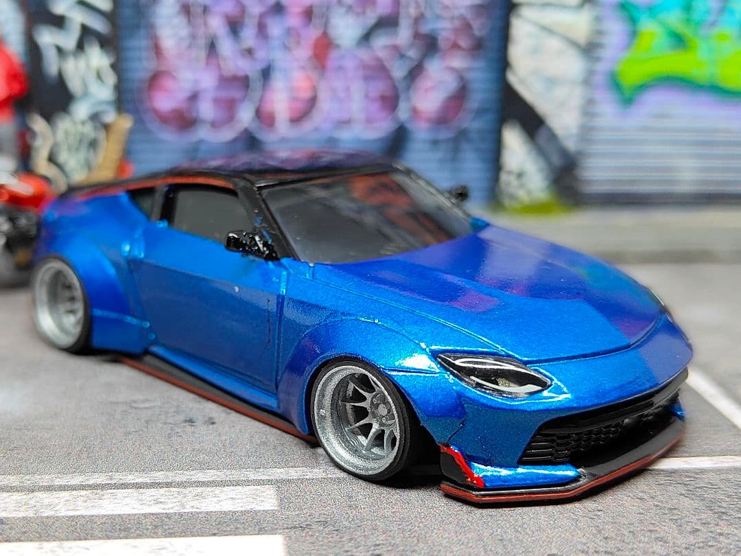 トミカ改造 フェアレディZニスモ オーバーフェンダー 青 深リムホットウィール