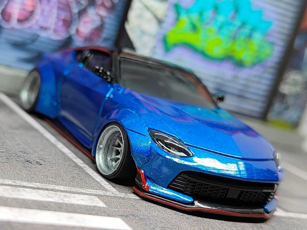 トミカ改造 フェアレディZニスモ オーバーフェンダー 青 深リムホットウィール