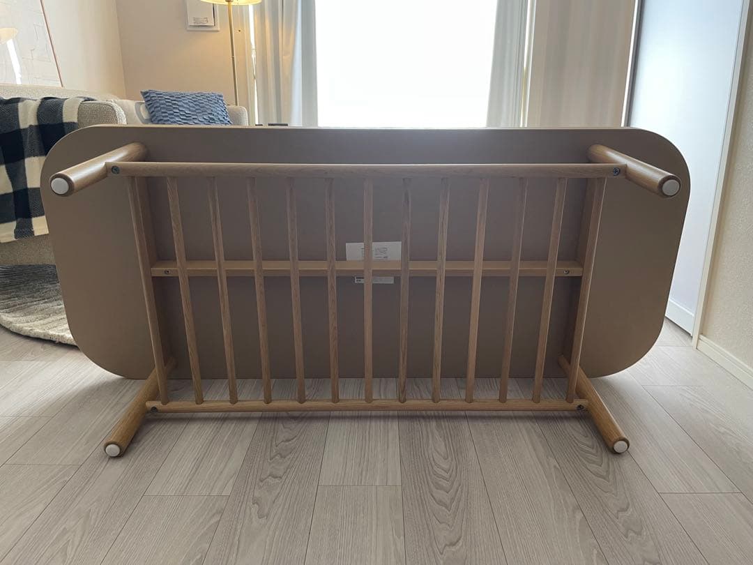 jj　LISTERBYリステルビー　IKEA コーヒーテーブル