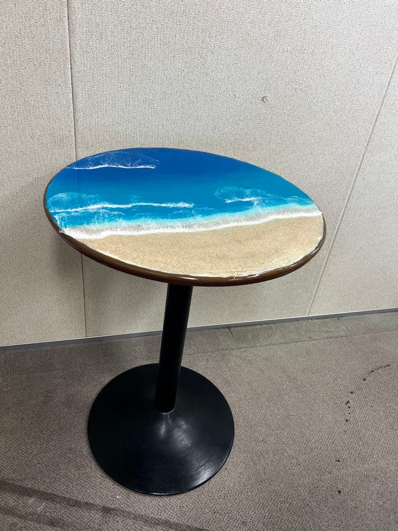 ビーチアート円形テーブル①