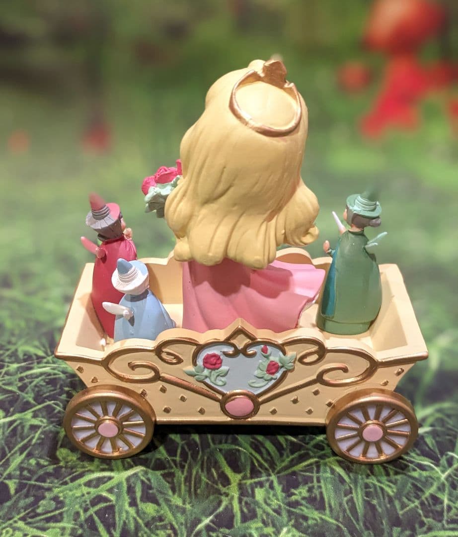 ディズニー　ショーケース　プレシャスモーメンツ　バースデーパレード　オーロラ姫