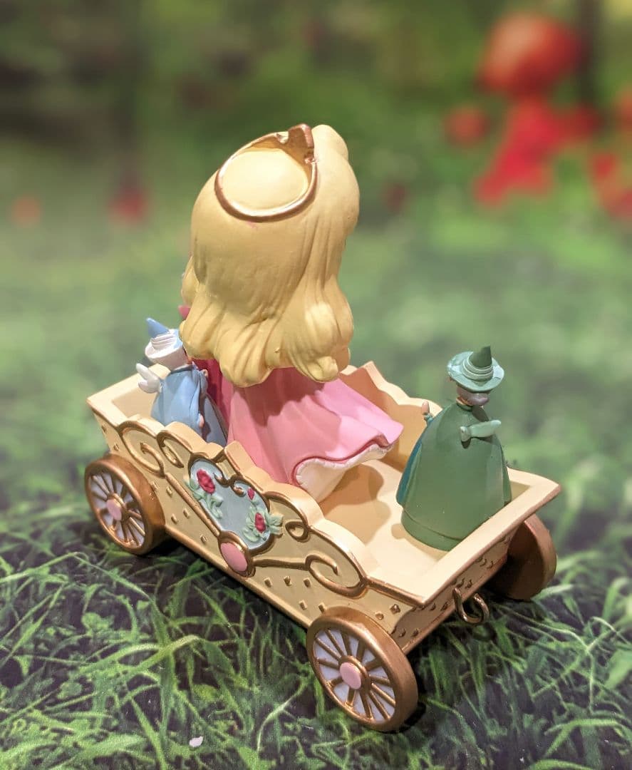 ディズニー　ショーケース　プレシャスモーメンツ　バースデーパレード　オーロラ姫