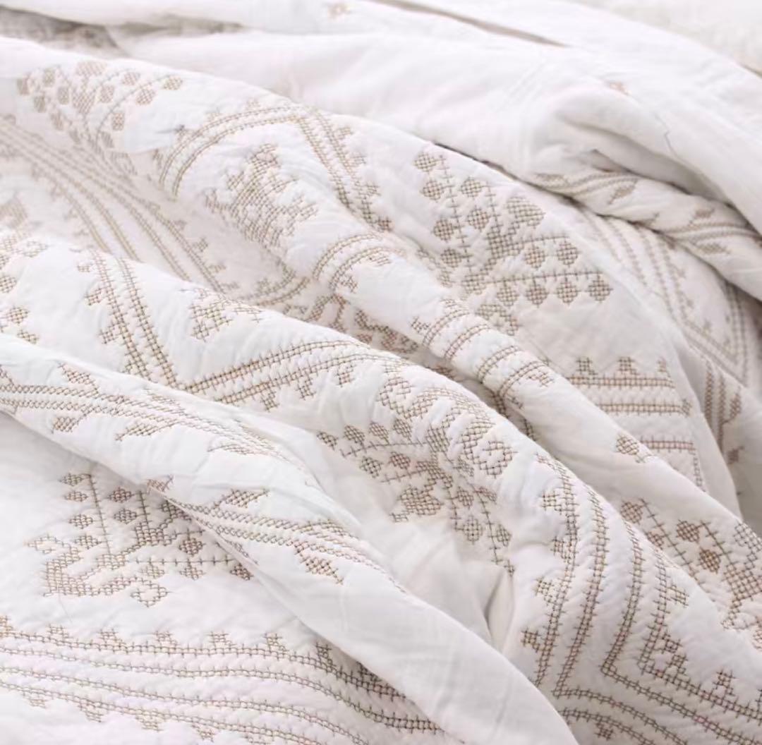 大判 刺繍キルトベッドカバー3点セット綿100%
