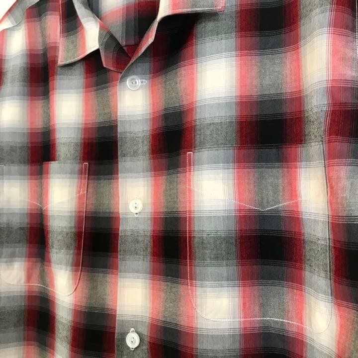 ブラック×レッド　オンブレチェックのボックスシャツ