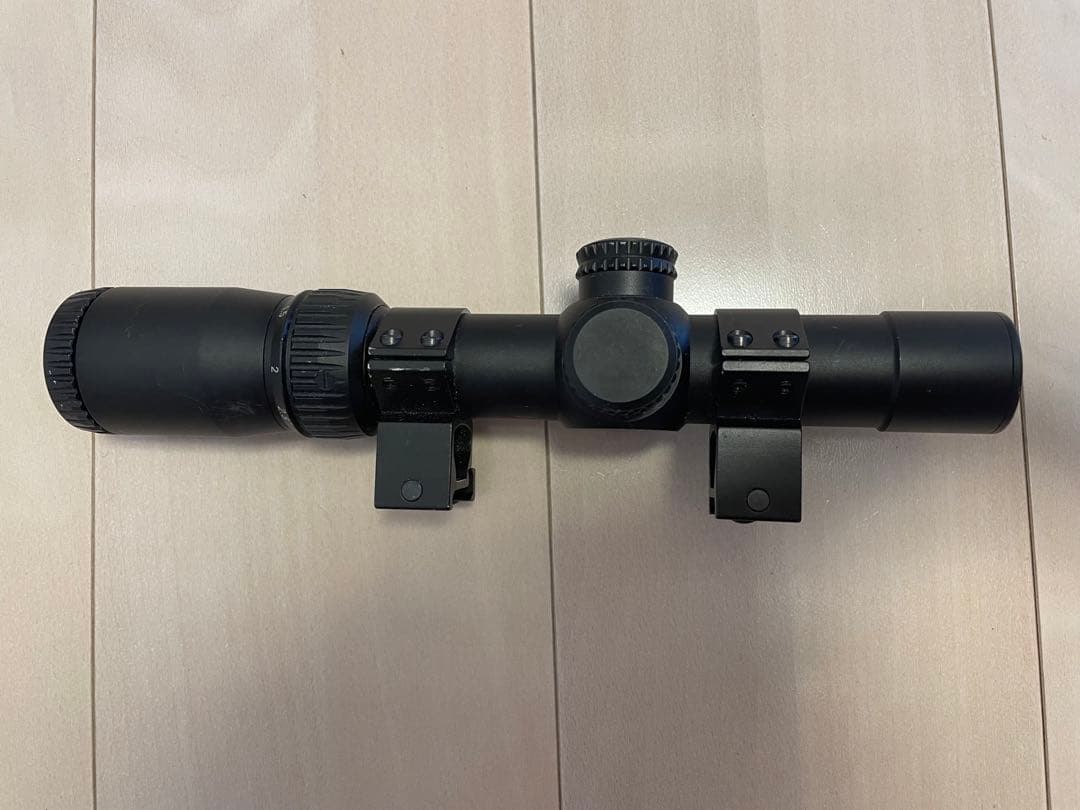 RS1-4×24mm SHORT SCOPE \"SOL\"