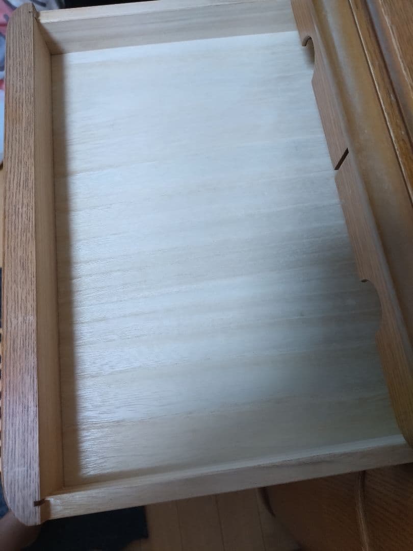 木製 三面鏡ドレッサー（収納たっぷり・鏡裏収納・コンセント付き）