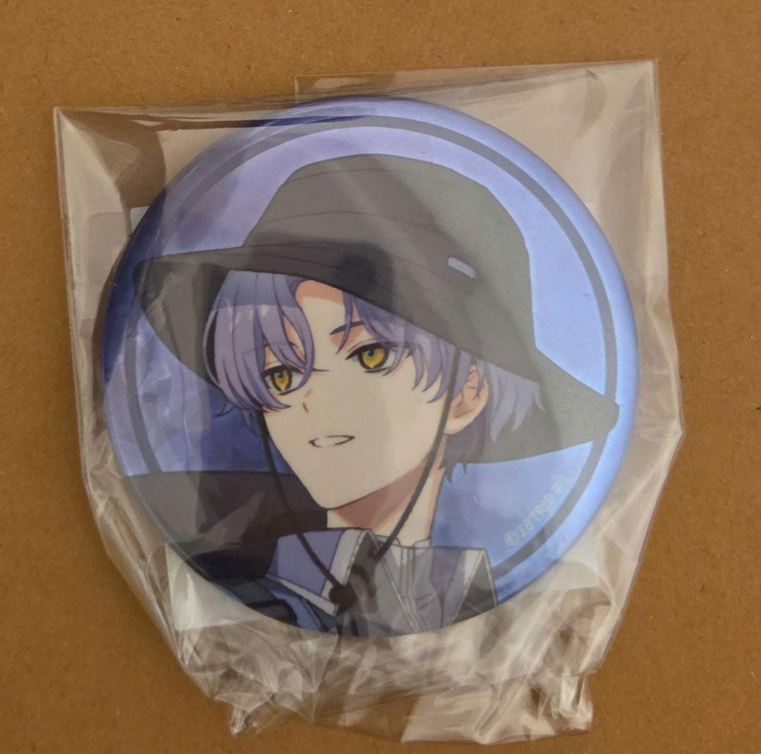 18TRIP GIGO 限定 ホログラム 缶バ ジ 大黒可不可 エイトリ - メルカリ