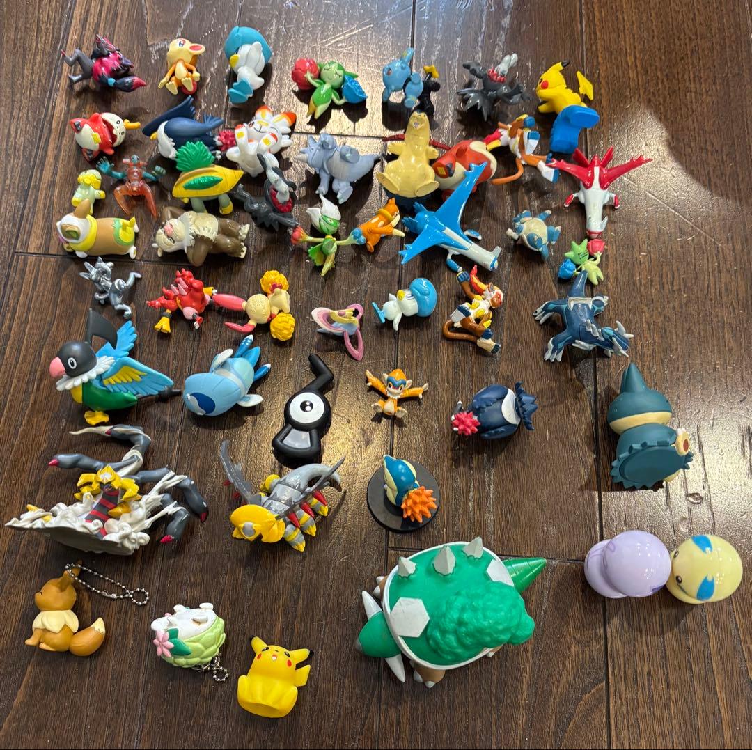 ポケモン ガチャ等々 フィギュア セット - メルカリ