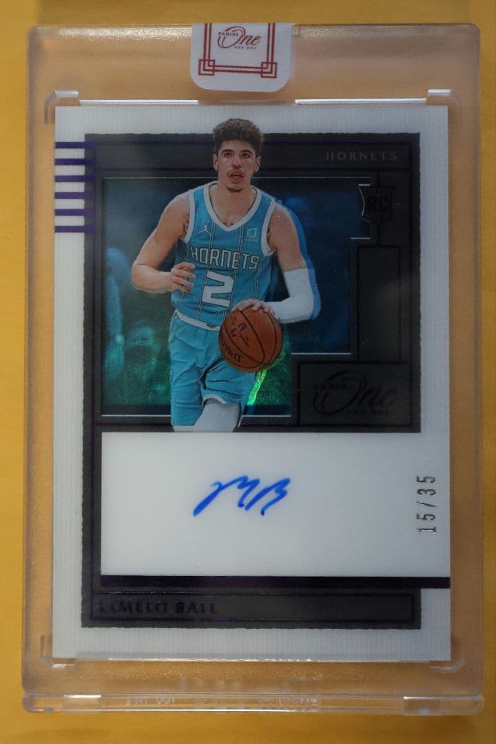ラメロ·ボール サインカード 2020-21 NBA ONE AND ONE ラメロ·ボール