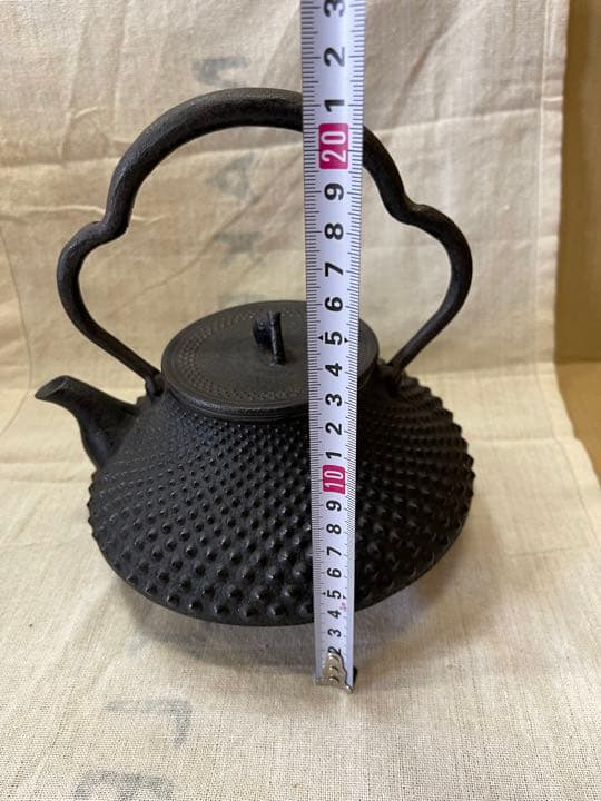 078 南部鉄器　菊泉堂　鉄瓶　1客