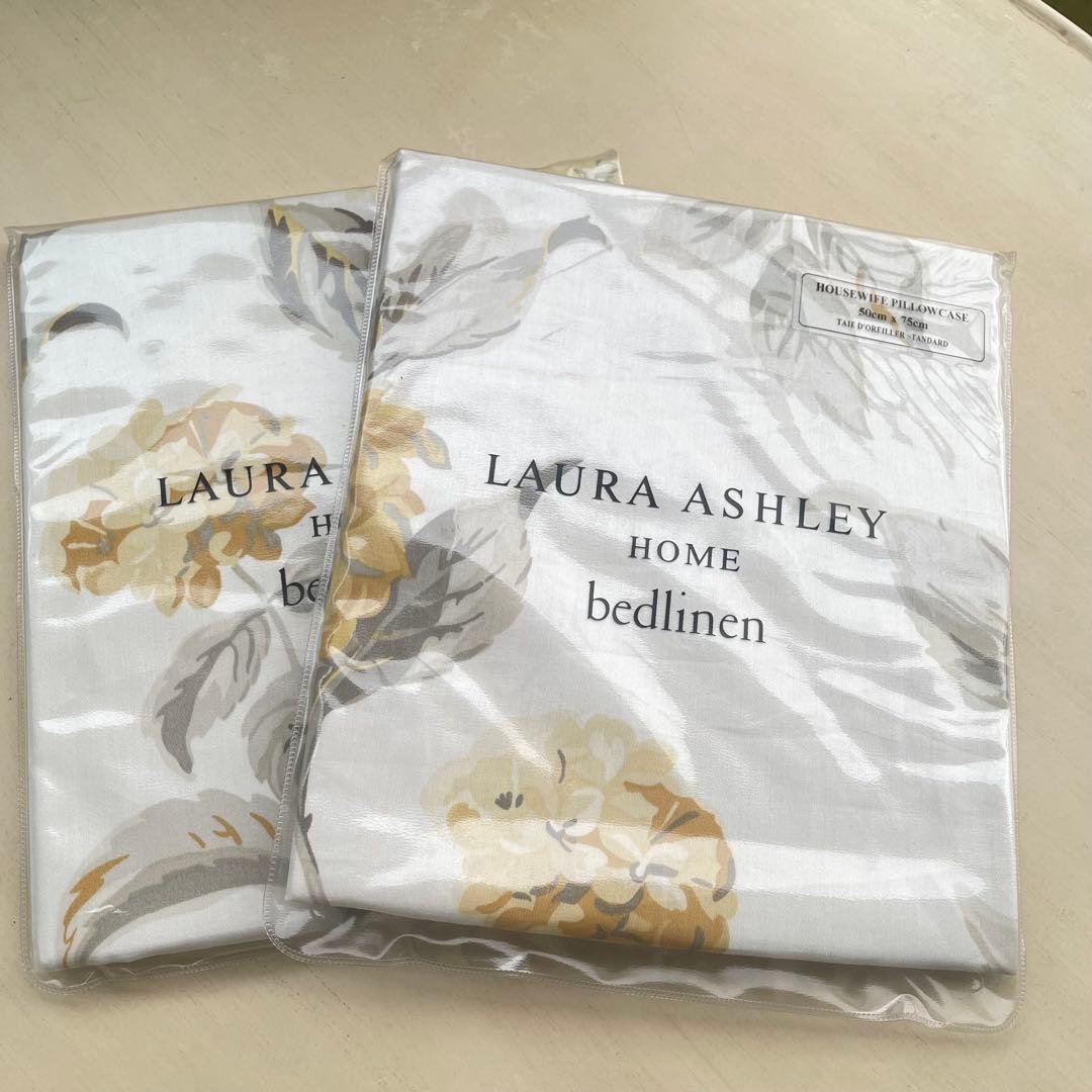 イギリス直輸入:ローラアシュレイ ハイドランジア掛けカバー　新品未開封