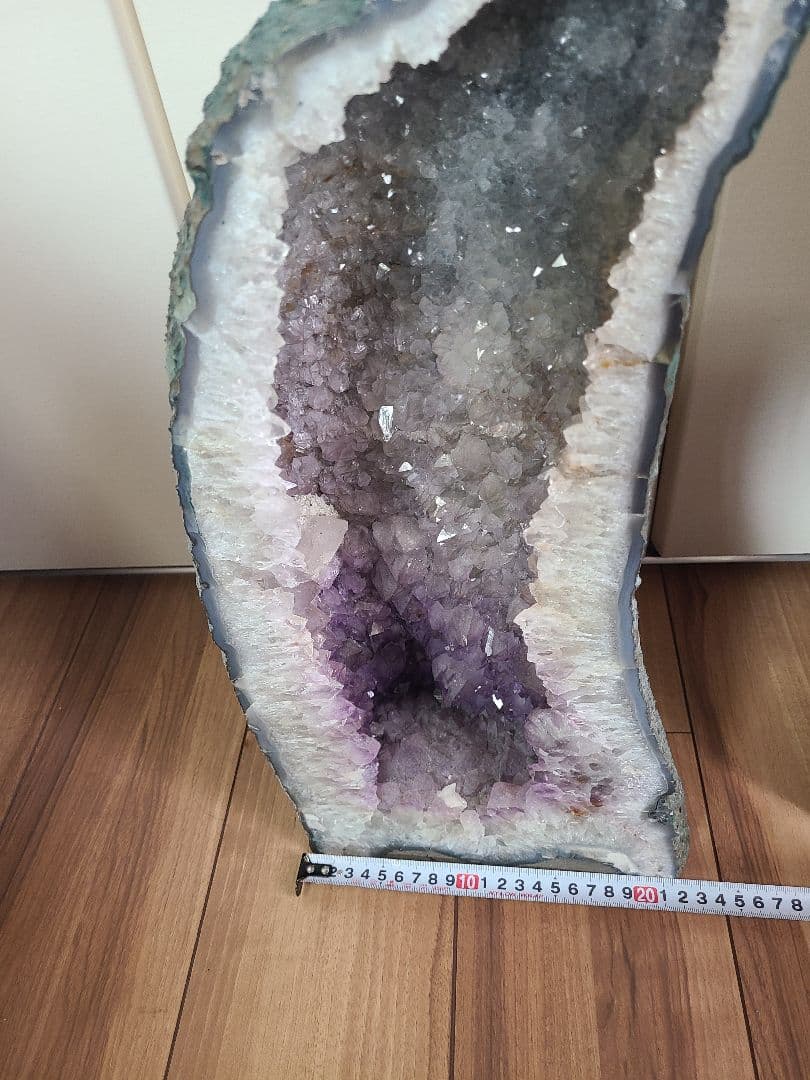 アメジストドーム　紫水晶　高さ46センチ