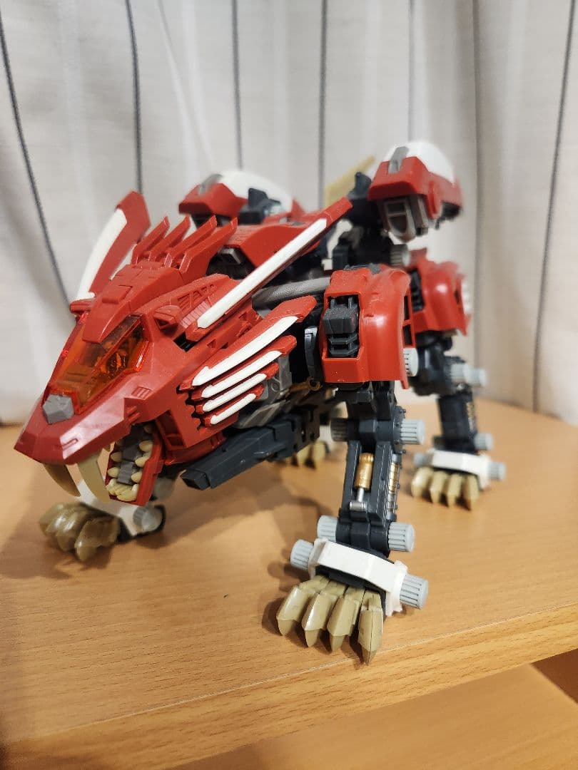 ｈ*ｏ様 ジャンク　ZOIDS　ブレードライガー　レオン仕様