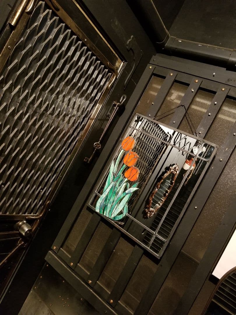 希少　ヴィンテージ　アイアン　チューリップ　ステンドグラス　ミラー　壁掛け　鏡