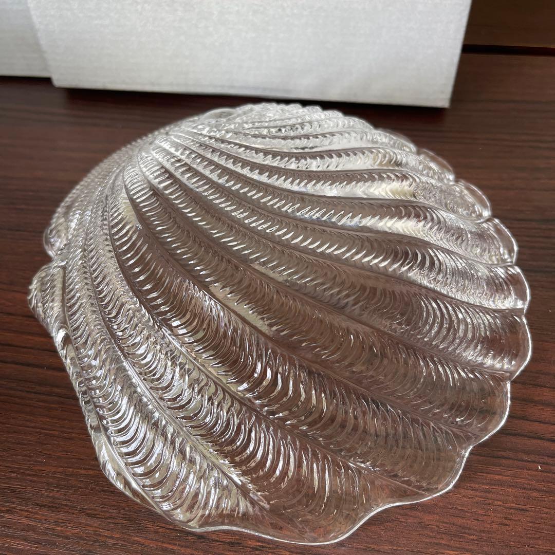 IVV ガラス製 シェル型 ボウル21cmペア - メルカリ