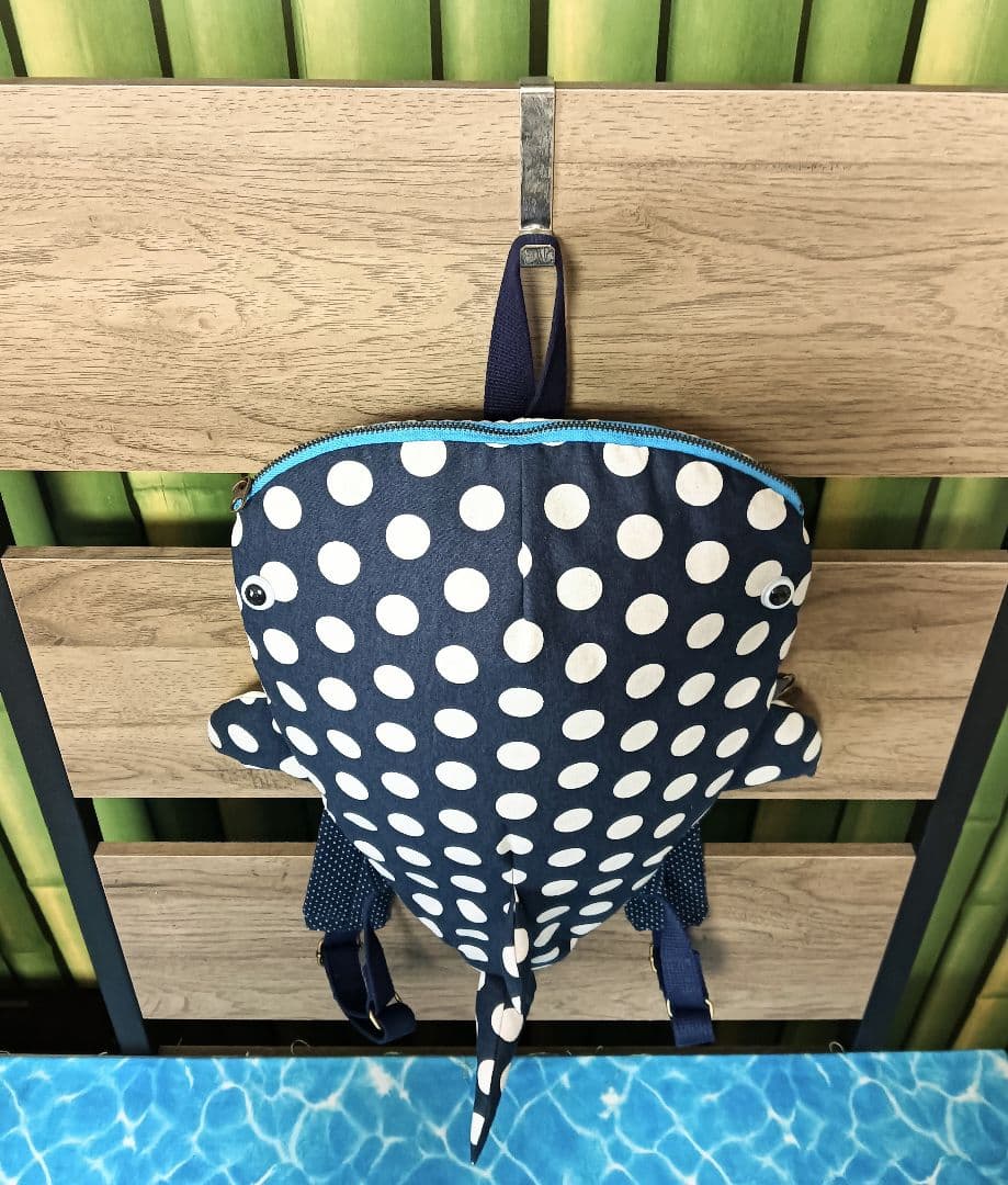 ジンベイザメ　リュックサック　ハンドメイド　鮫　水族館