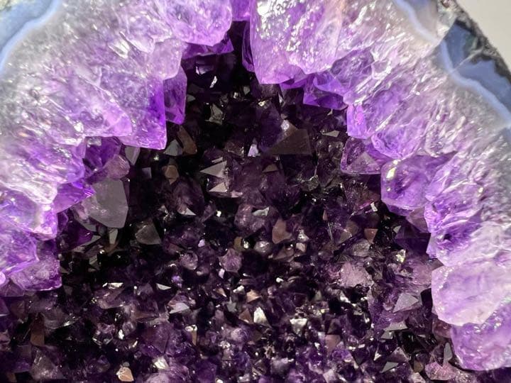 美しいアメジストドーム　15.4kl 29cm