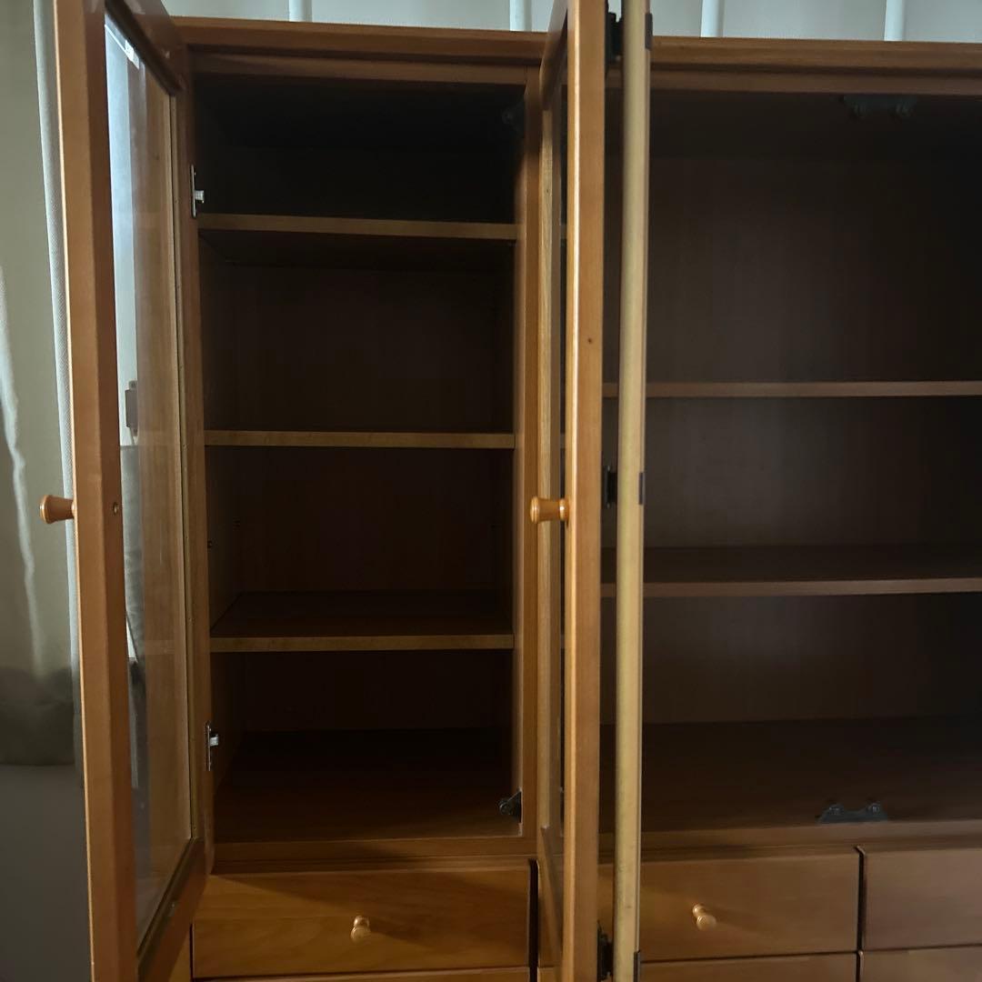 食器棚　キッチンボード　9月末迄の出品予定