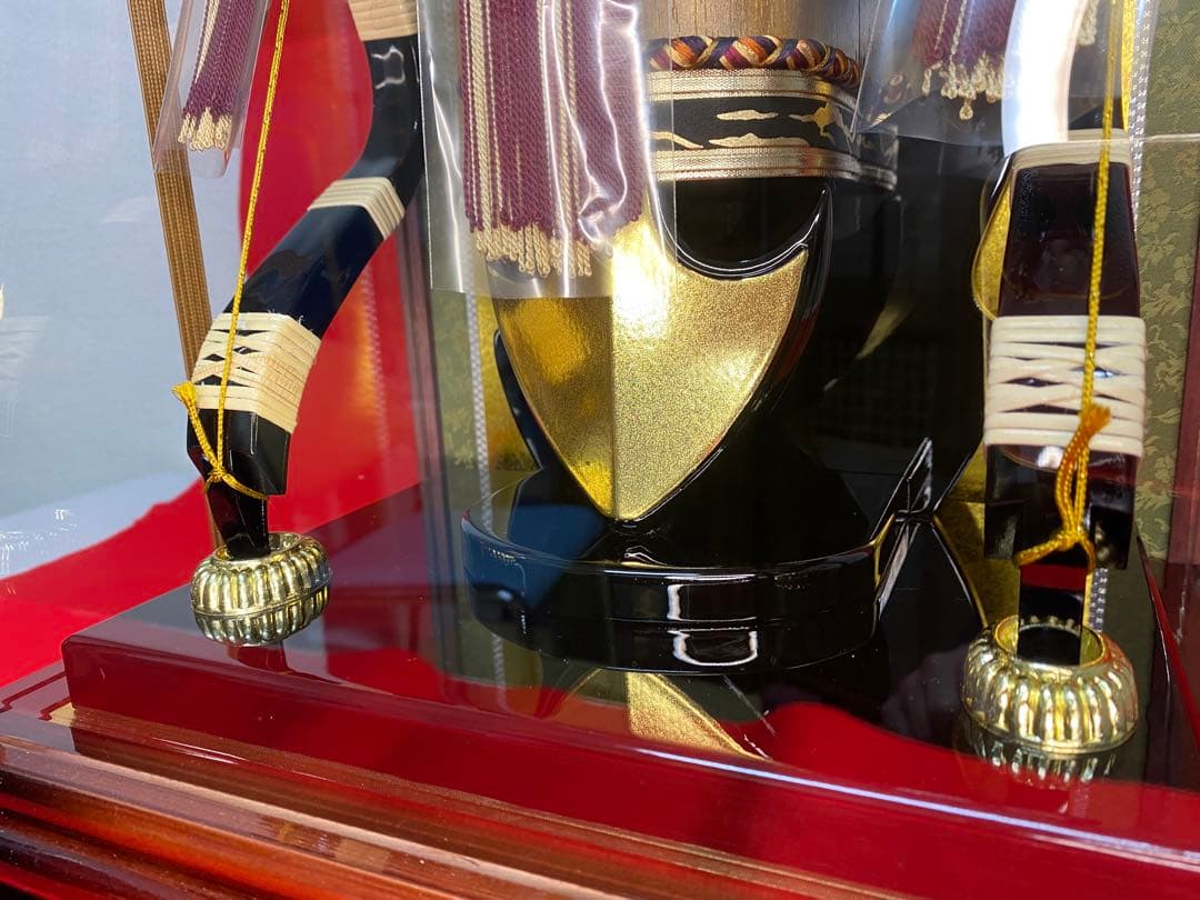 破魔弓　雅秀作　ガラスケース１８号・間口約３０×奥行約２３×高さ約６４㎝