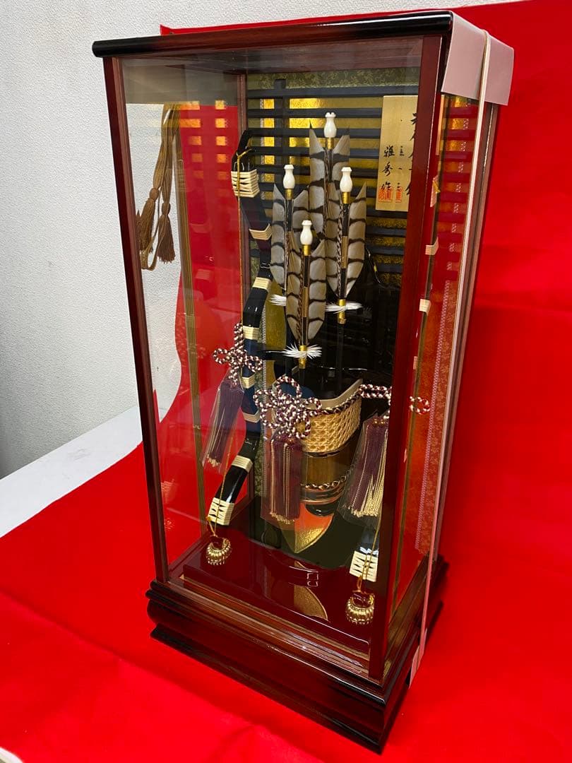破魔弓　雅秀作　ガラスケース１８号・間口約３０×奥行約２３×高さ約６４㎝