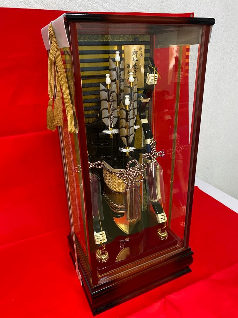 破魔弓　雅秀作　ガラスケース１８号・間口約３０×奥行約２３×高さ約６４㎝