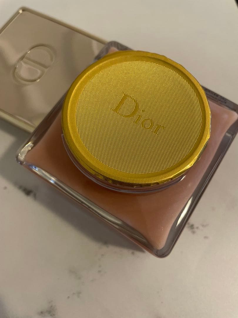 ディオール プレステージ ル ゴマージュ(スクラブ)