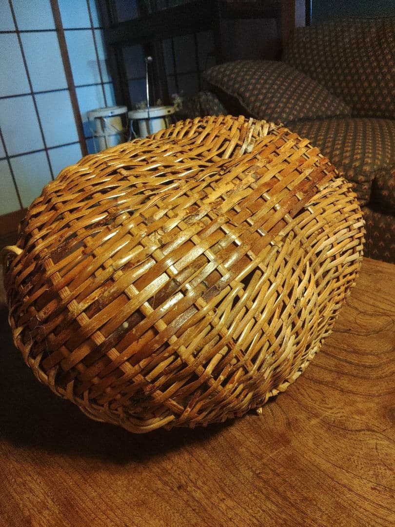 フランス　蚤の市　ラタン　バスケット　籠　カゴ　ヴィンテージ　アンティーク
