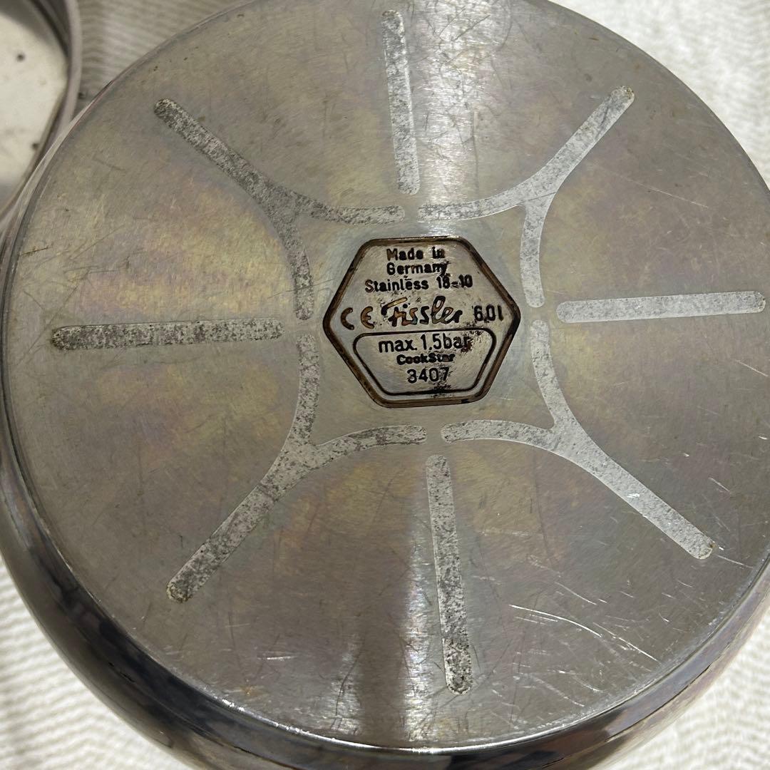 ステンレス圧力鍋 蒸し器付き　フィスラー　vitavit 6リットル　レシピ本付