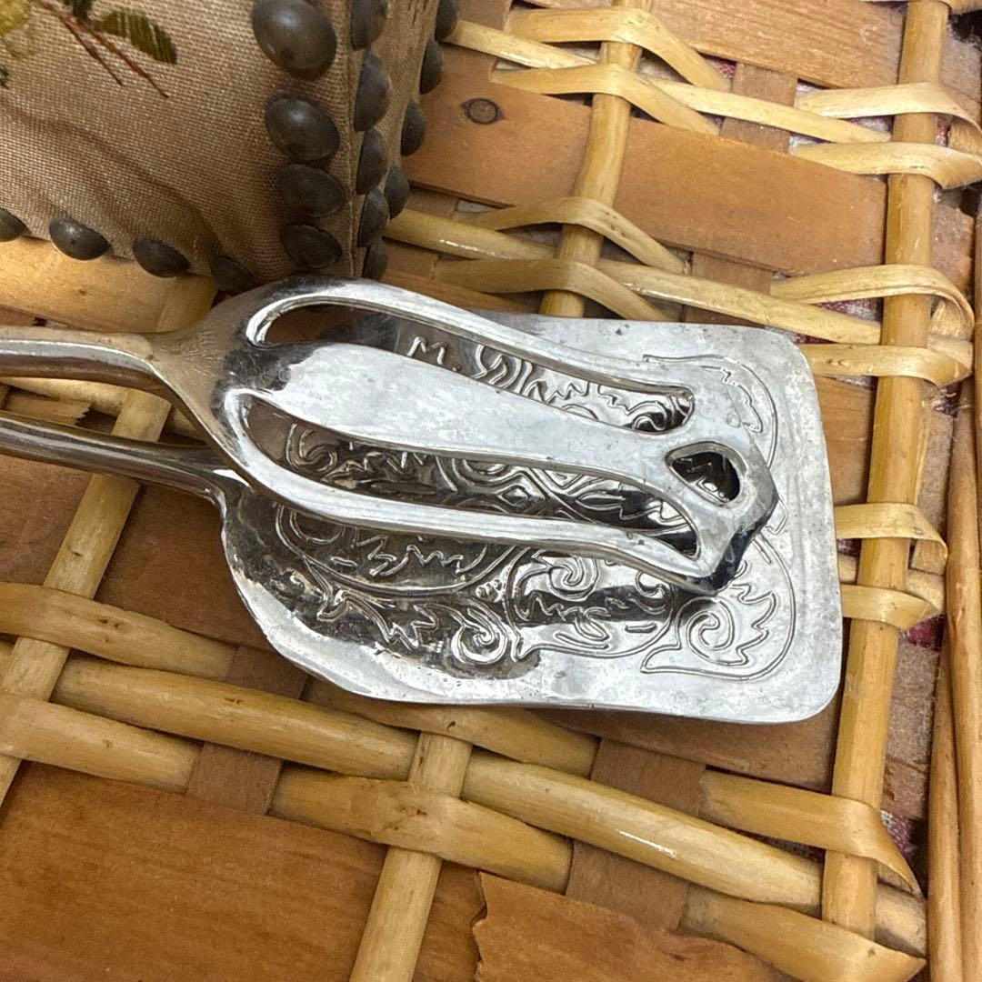 ケーキトング シルバー　フランスアンティーク　南仏　トング　純銀