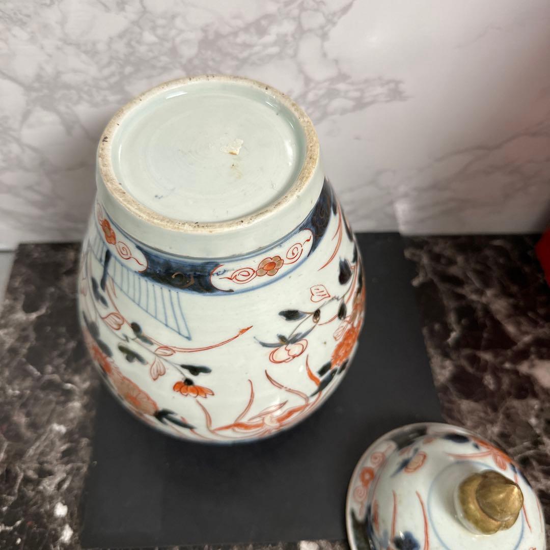 江戸元禄、古伊万里、金彩、色絵沈香壺、箱付き。