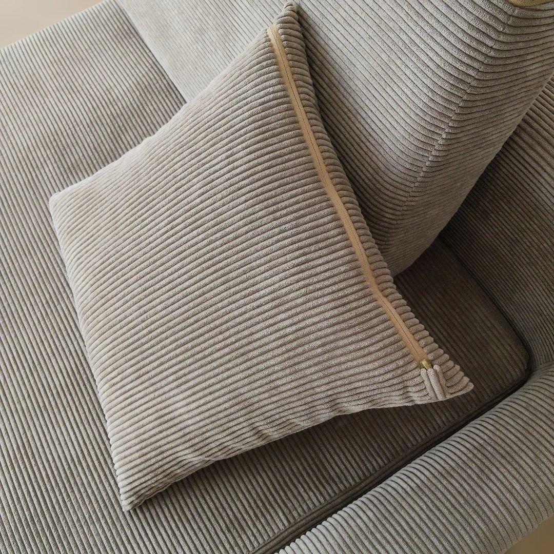 【引取限定】ニトリ　ベージュ コーデュロイ ソファベッド