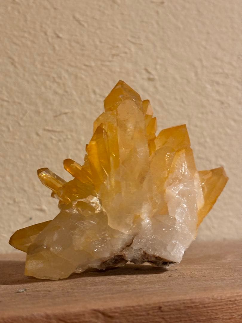 天然のオーラ　黄金の治癒者　ゴールデンヒーラー　水晶　クラスター　アーカンソー産