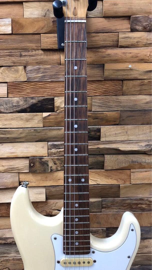 Legend ストラトタイプ 焼けあり ストラトキャスター ダブルカッタウェイ